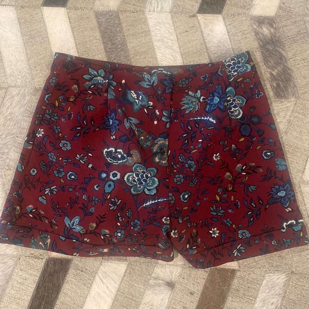Top Shop Burgundy Shorts Size 6